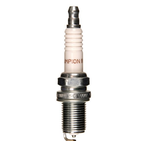 Sytytystulppa 01-06 CHA7346 platina L4 2,4L(J,G)