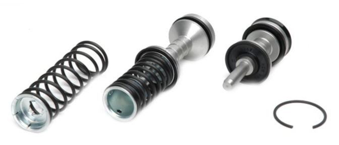 RAYBESTOS MK1699 (RAYMK1699) KORJAUS SRJ PÄÄSYLINTERIN CHE G/C30 79-80,K30 77-80 13 X 2,5" outlet