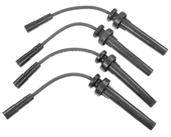 Tulpanjohtosarja 01-06 STM7570 L4 2,0L/2,4L(X,J)