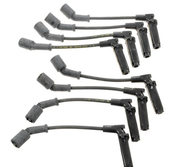 Tulpanjohtosarja -08 STM7881 V8 6,0L