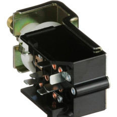 ECHLIN HL6640 (STMDS216) Valokatkaisija Jeep CJ 79-86 + Wagoneer 79-83 outlet